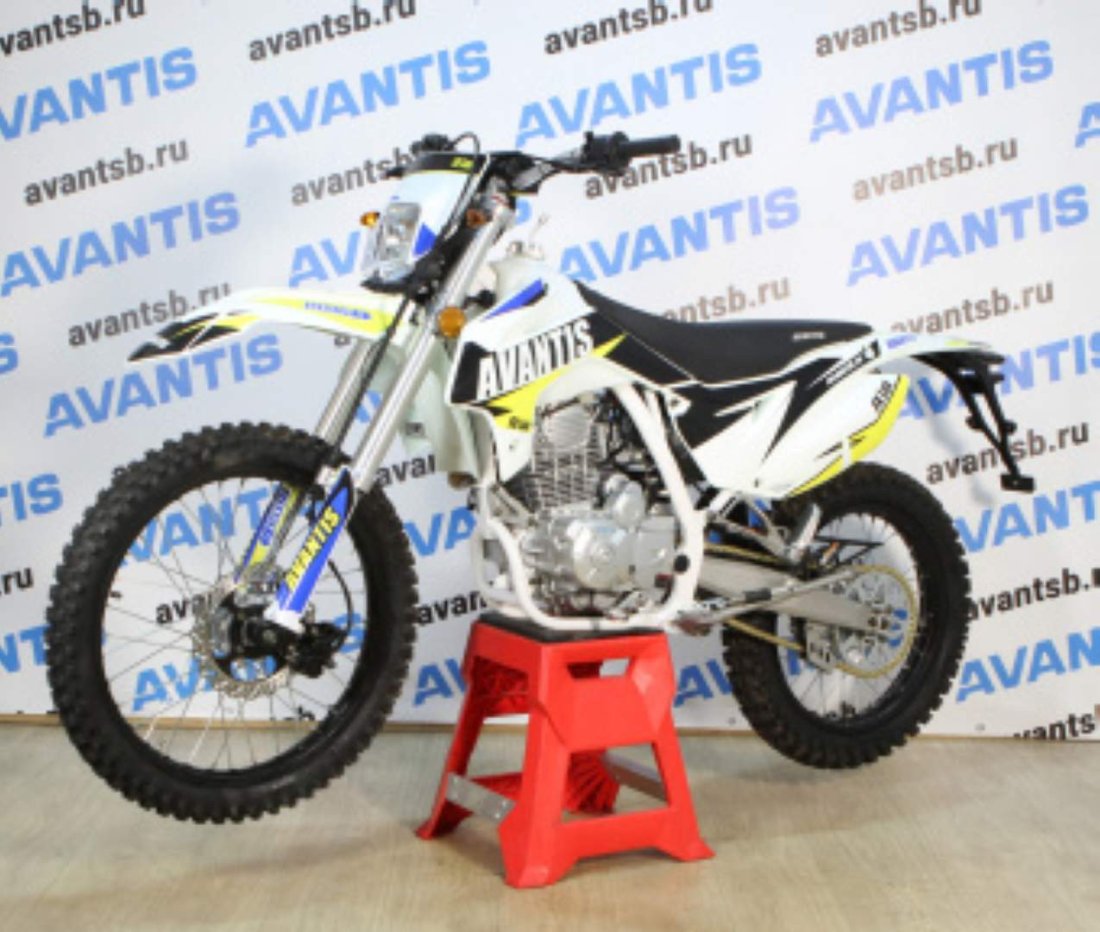 Мотоцикл кроссовый Avantis FX 250 Lux (PR250/172FMM-5) 2021 ПТС